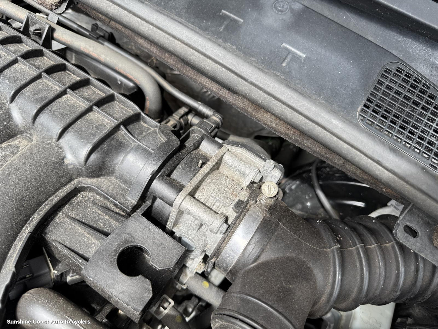 2011 Renault Megane Throttle Body