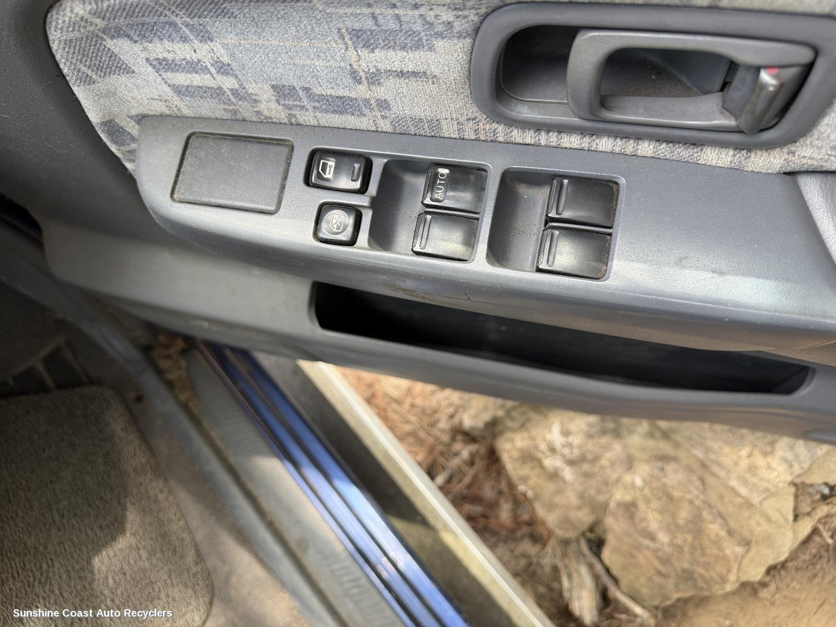 1997-2015 Nissan Navara Pwr Dr Wind Switch