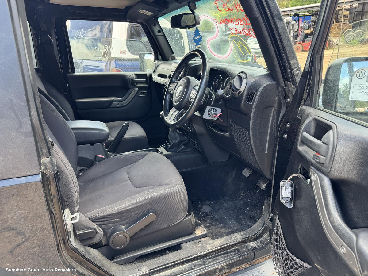 2006-2018 Jeep Wrangler Side Step Skirt