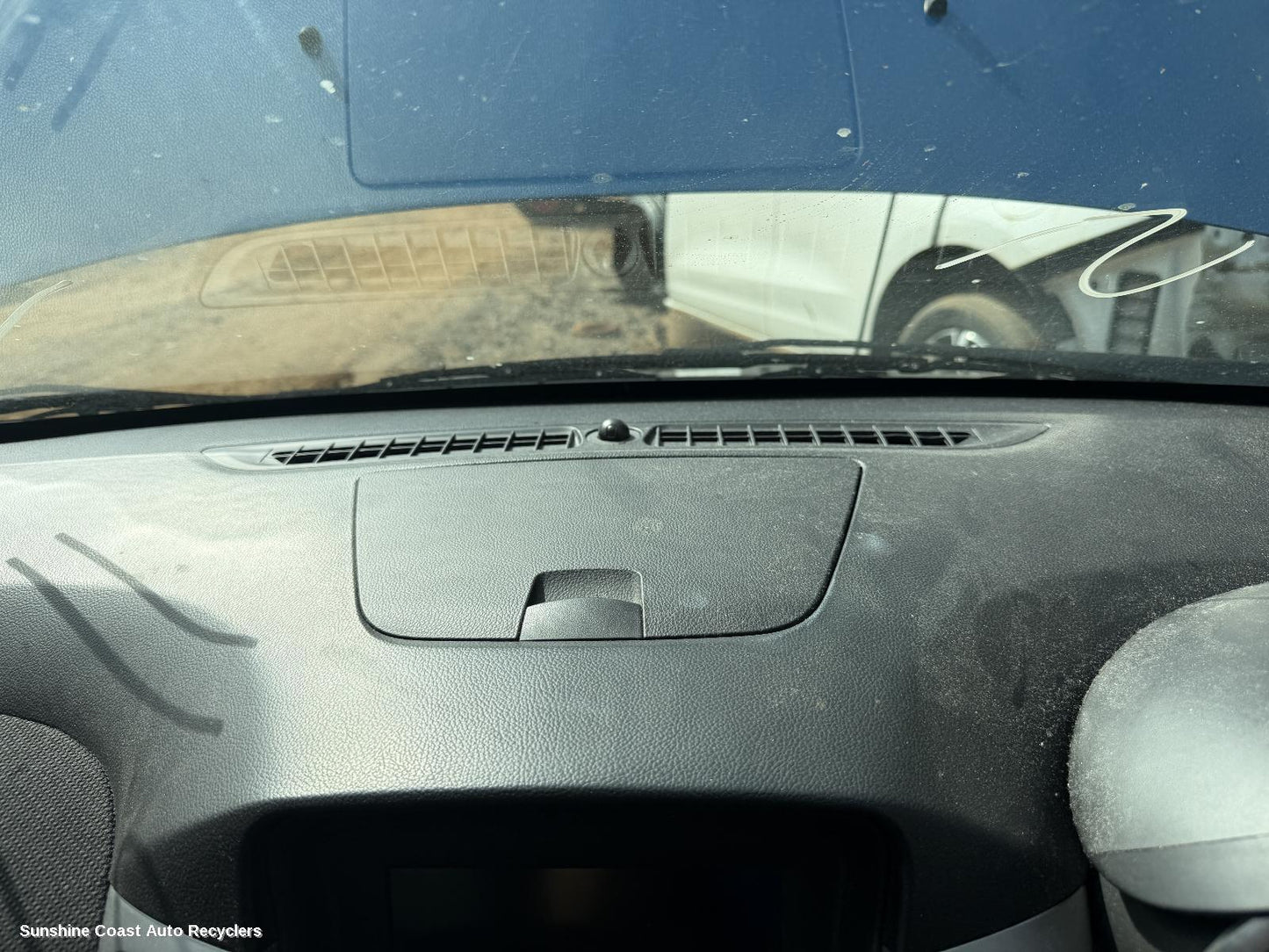 2011-2017 Holden Cruze Glove Box