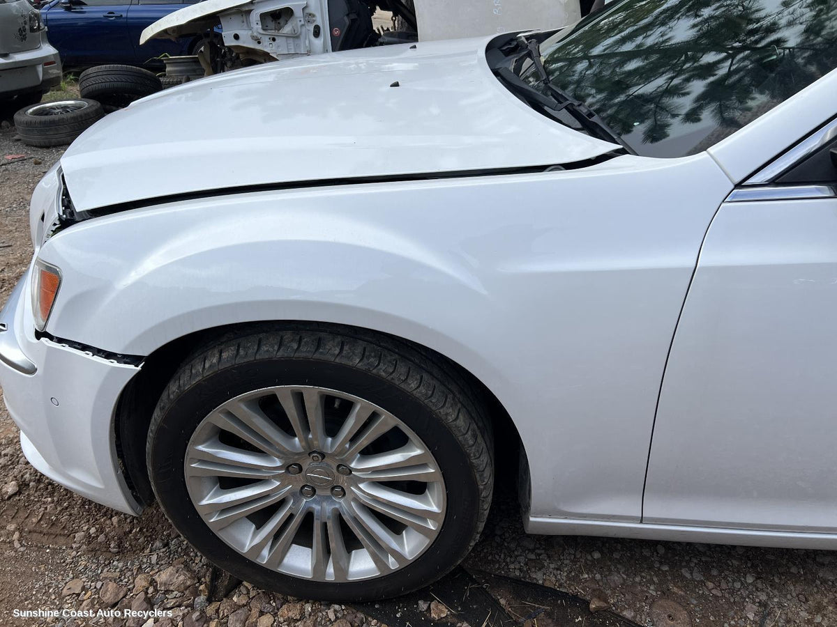 2012-2021 Chrysler 300c Left Guard