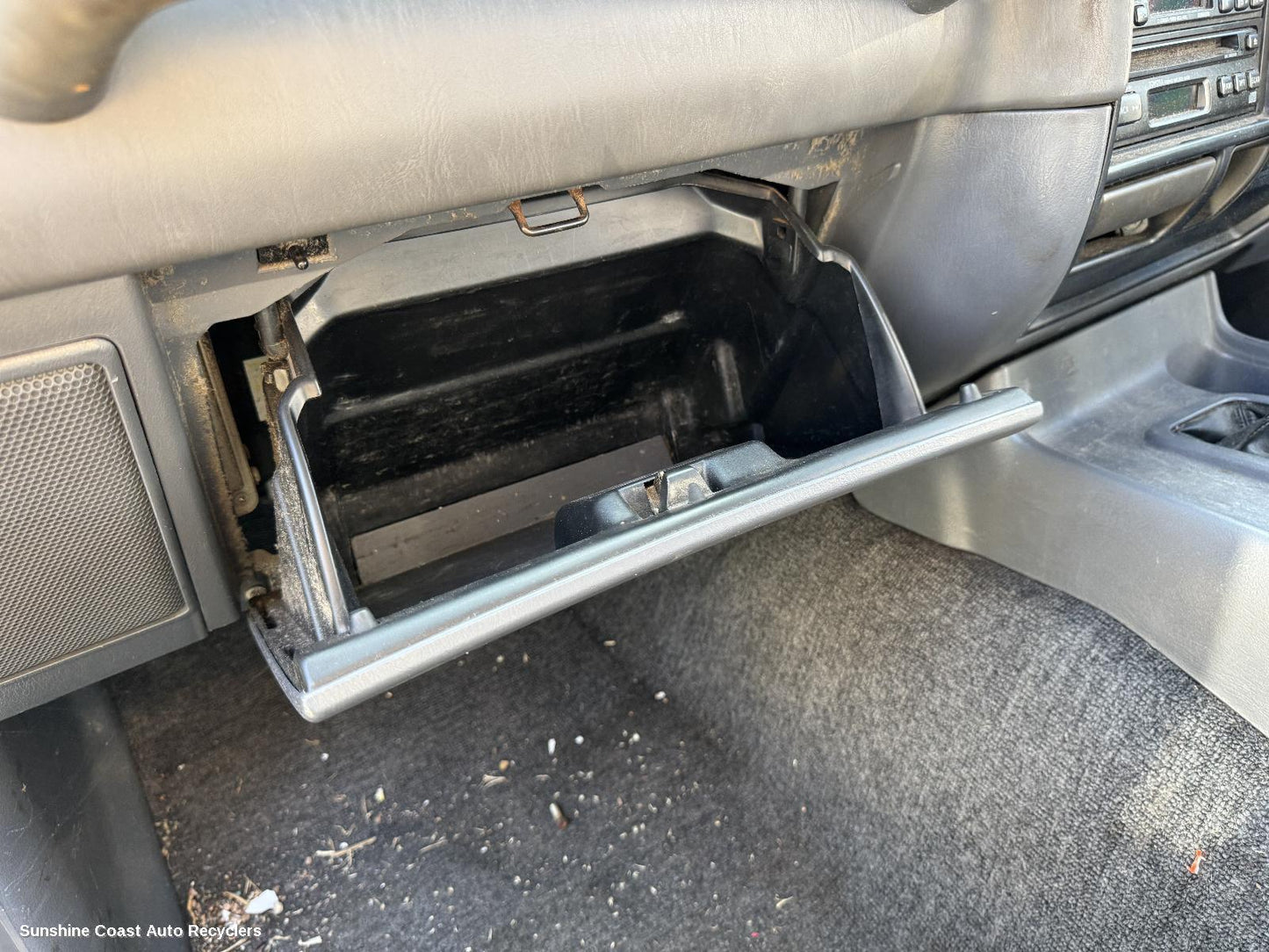 1996 Toyota Landcruiser Glove Box
