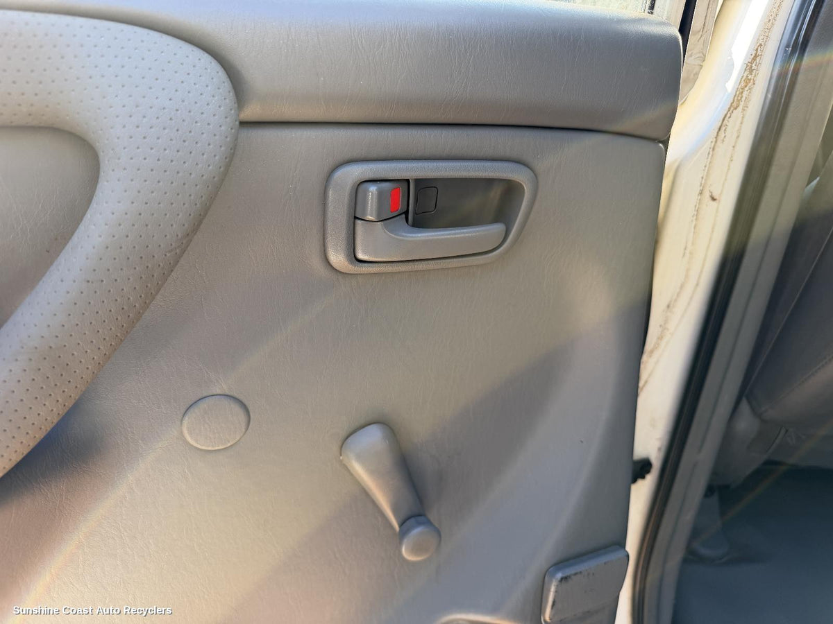 1998-2007 Toyota Landcruiser Winder Handle