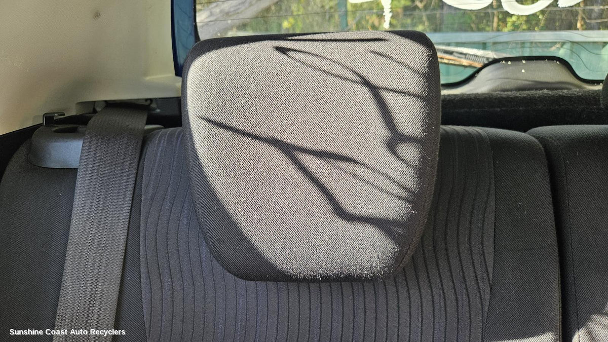2010-2017 Suzuki Swift Headrest