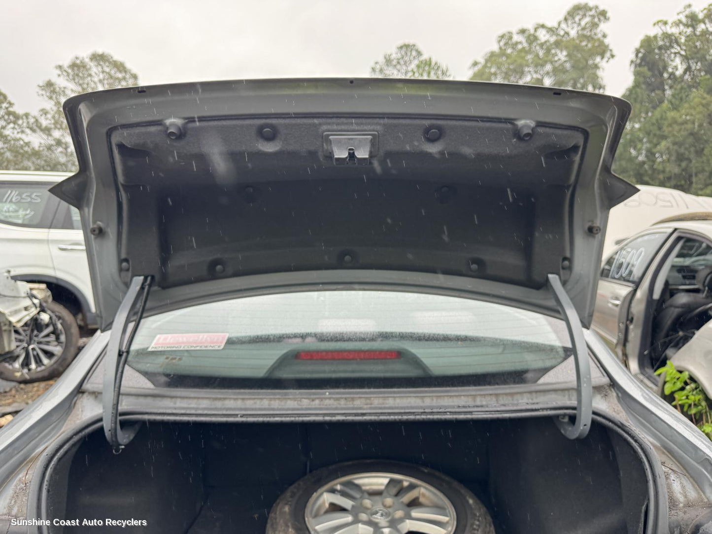2013 Holden Barina High Level Stoplight