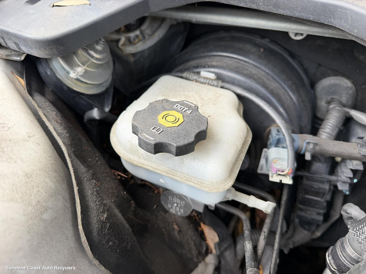 2010-2013 Holden Commodore Master Cylinder