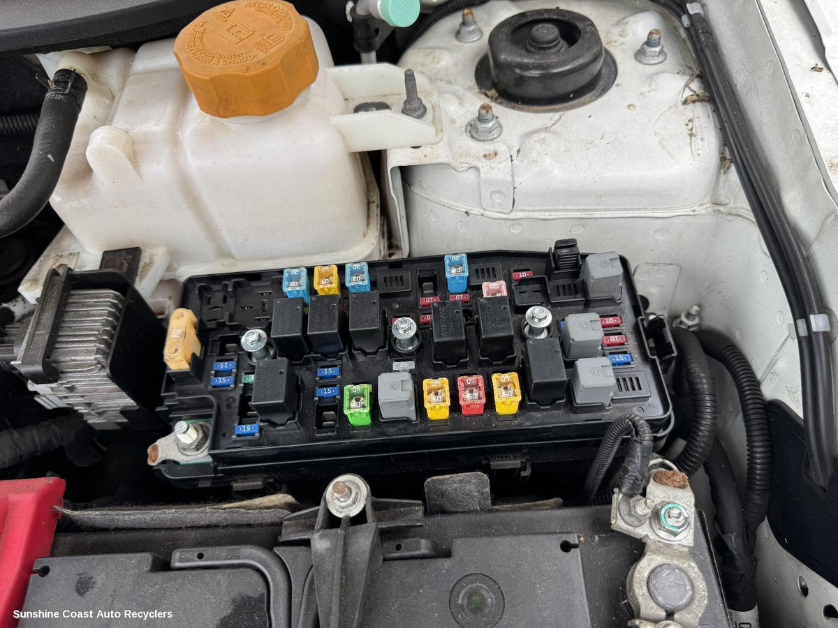 2011-2018 Holden Captiva Fuse Box