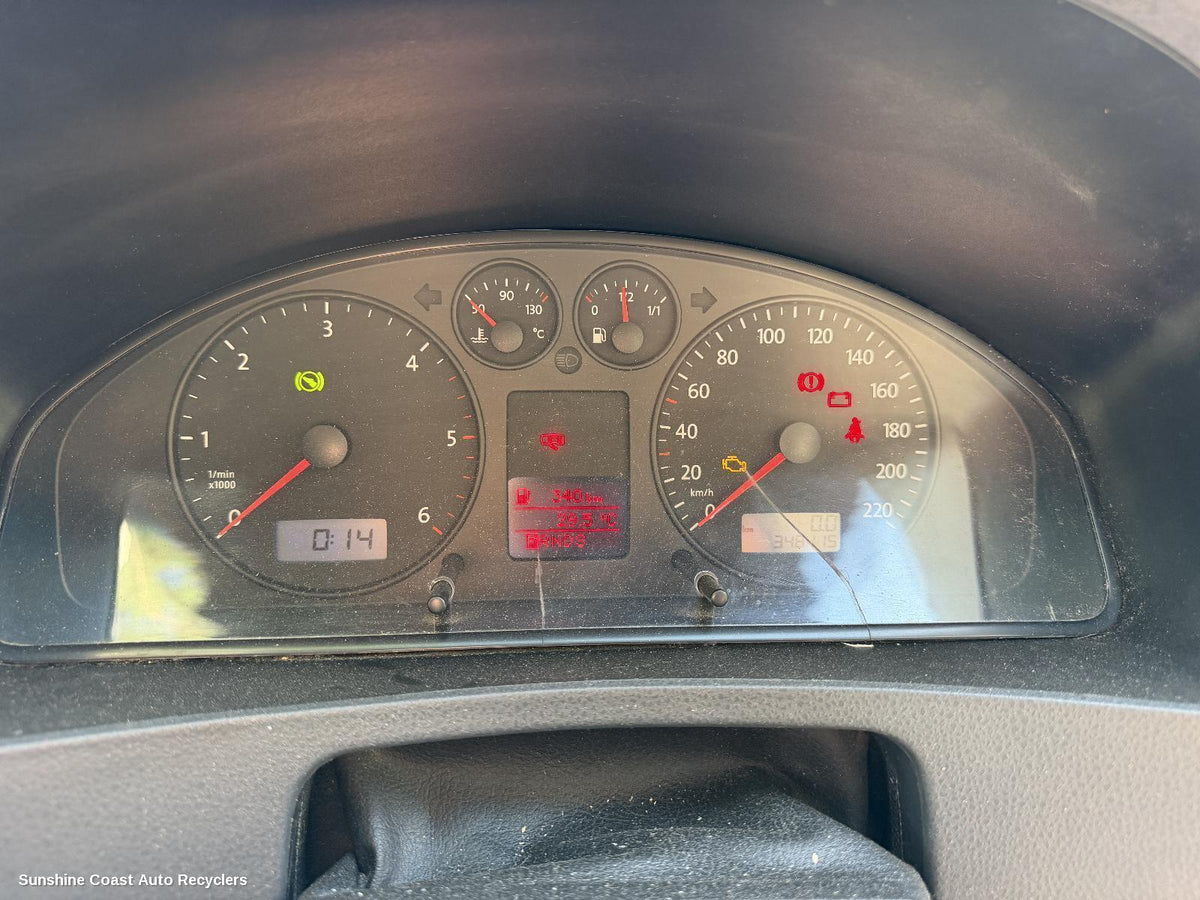 2004-2010 Volkswagen Transporter Instrument Cluster
