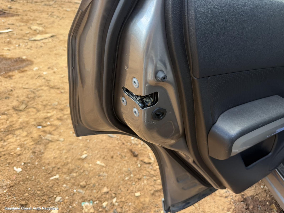 2007-2013 Nissan Xtrail Door Boot Gate Lock