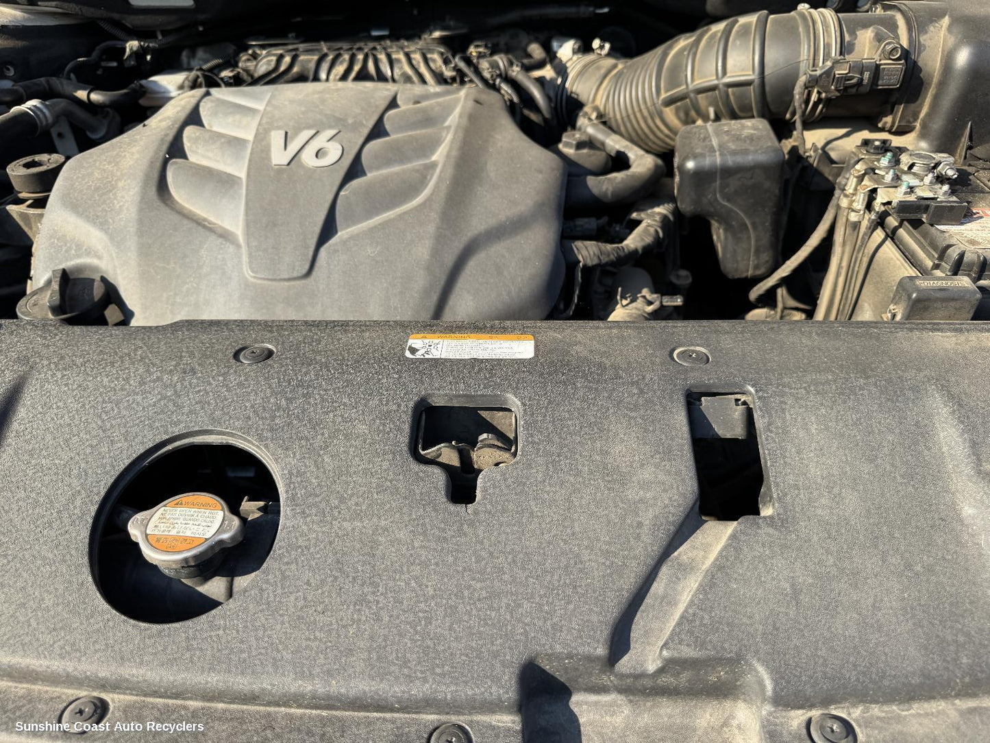 2010 Kia Carnival/grand Carnival Bonnet Lock Support