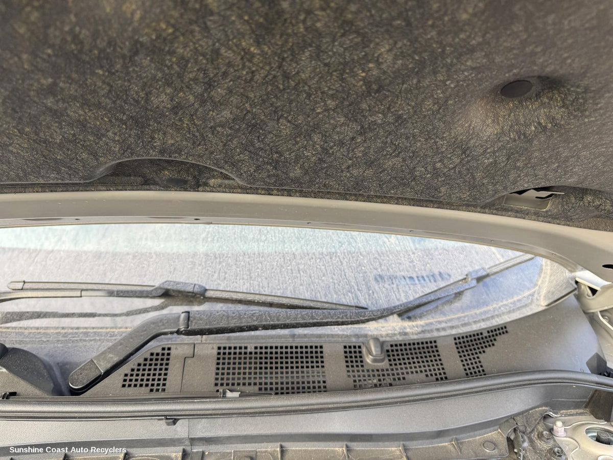 2017-2025 Mazda Cx5 Wiper Arm