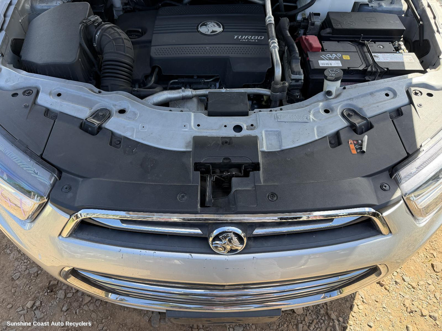2017 Holden Captiva Bonnet Lock Support