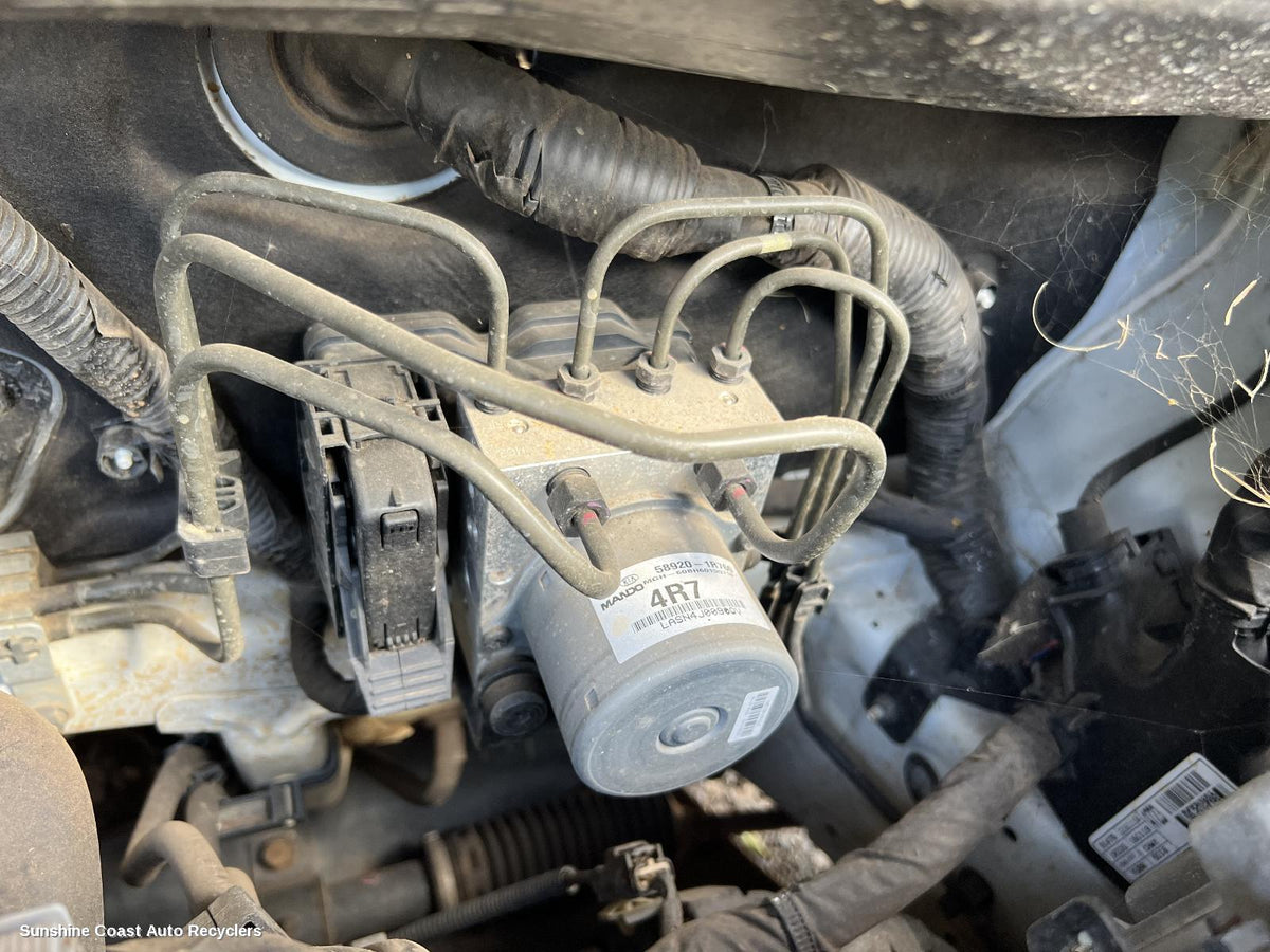 2013-2019 Hyundai Accent Abs Pump Modulator