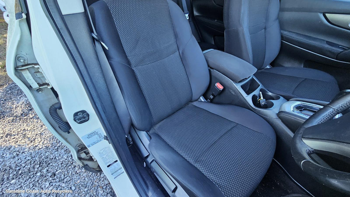 2013-2021 Nissan Qashqai Front Seat