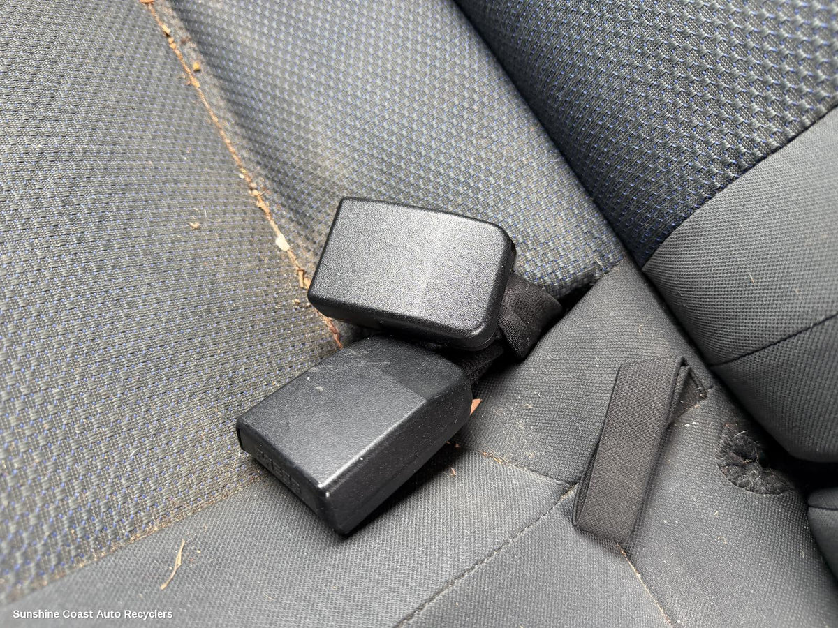 2007-2014 Nissan Dualis Seatbelt Stalk