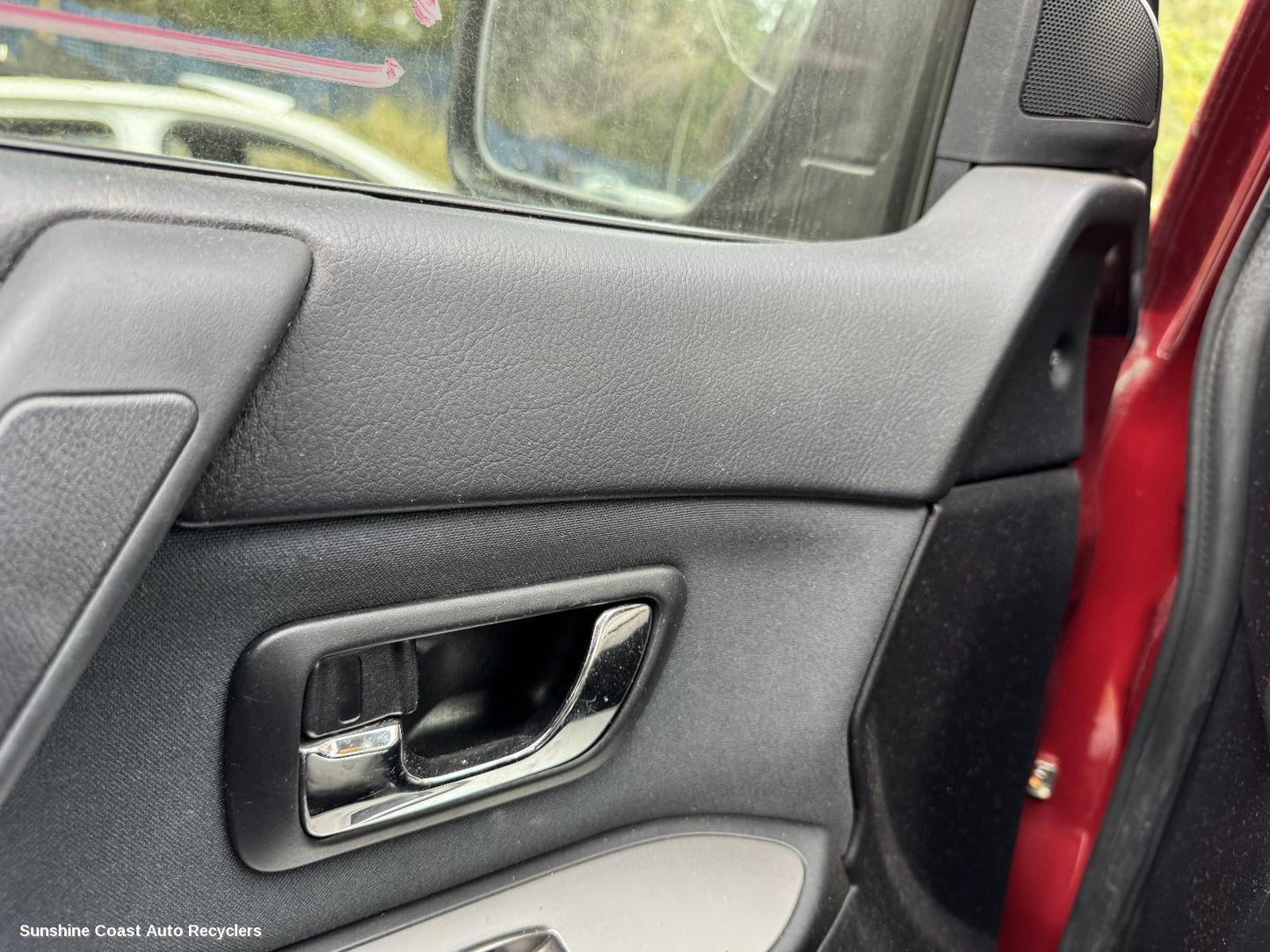 2009 Mitsubishi Pajero Door Handle