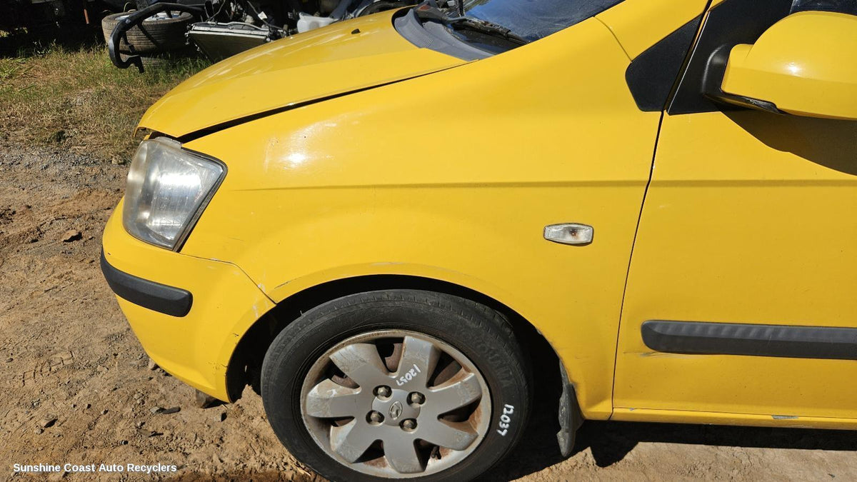 2002-2005 Hyundai Getz Left Guard