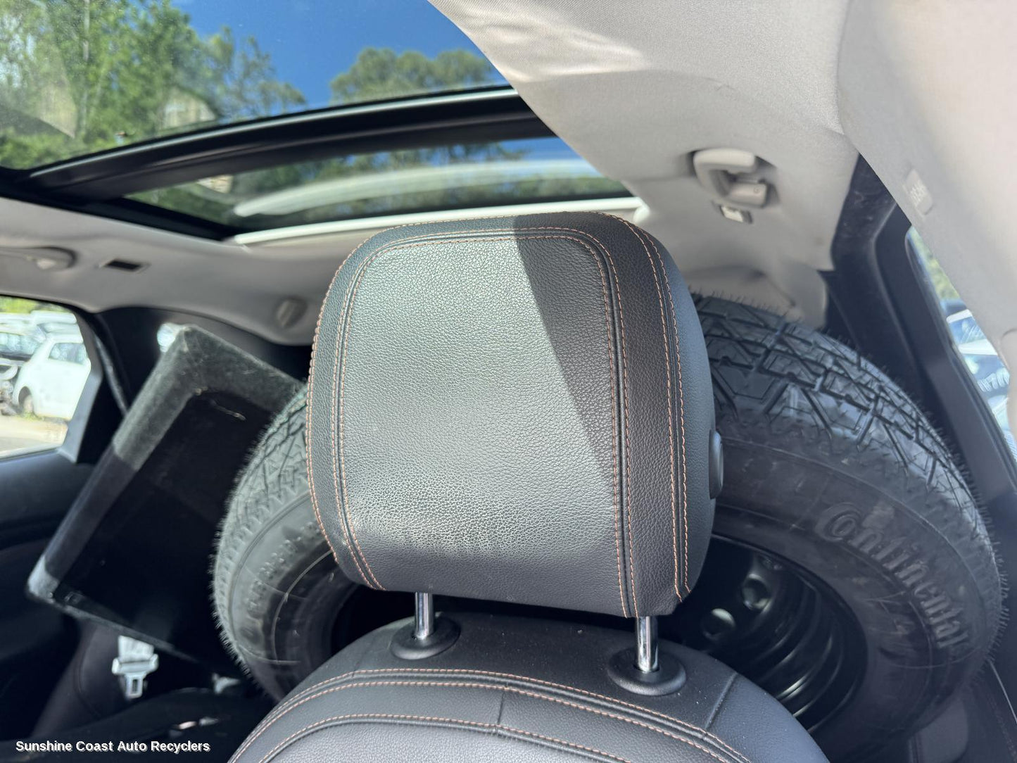 2016-2025 Jaguar F Pace Headrest