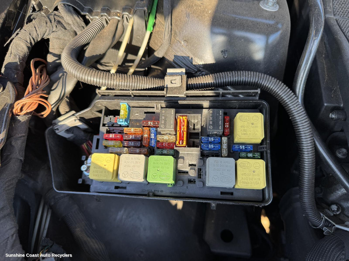 2005-2011 Mercedes M Class Fuse Box