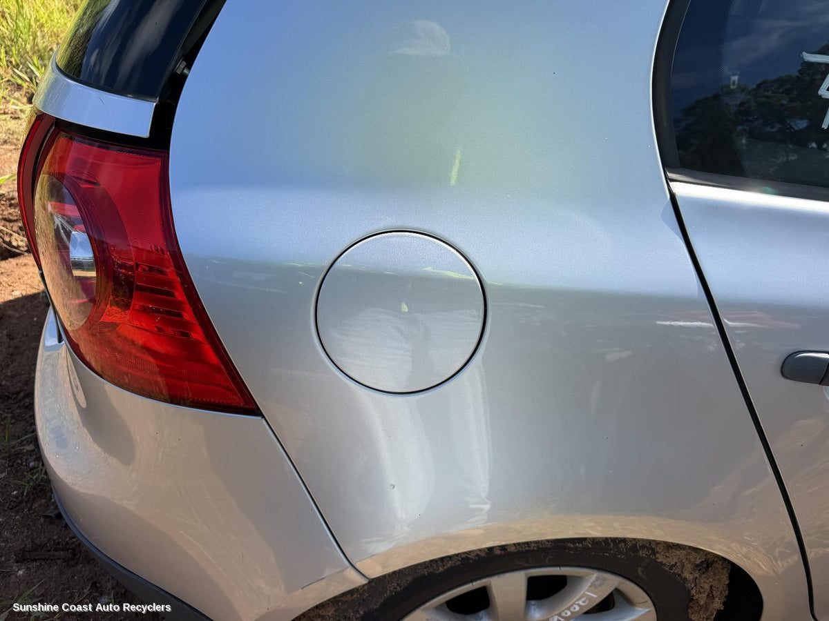 2004-2009 Volkswagen Golf Fuel Door   Filler