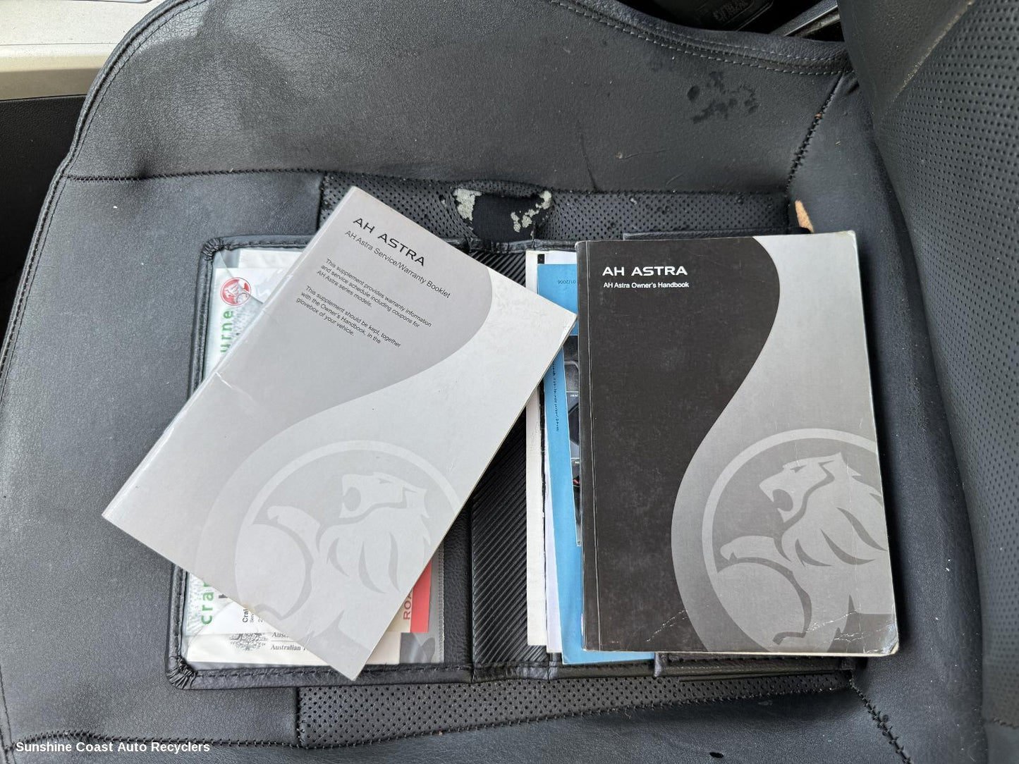 2007 Holden Astra Owners Handbook
