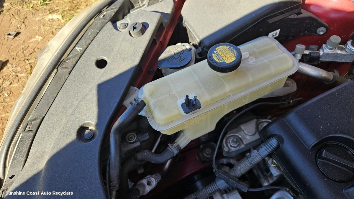 2005-2012 Toyota Rav4 Overflow Bottle