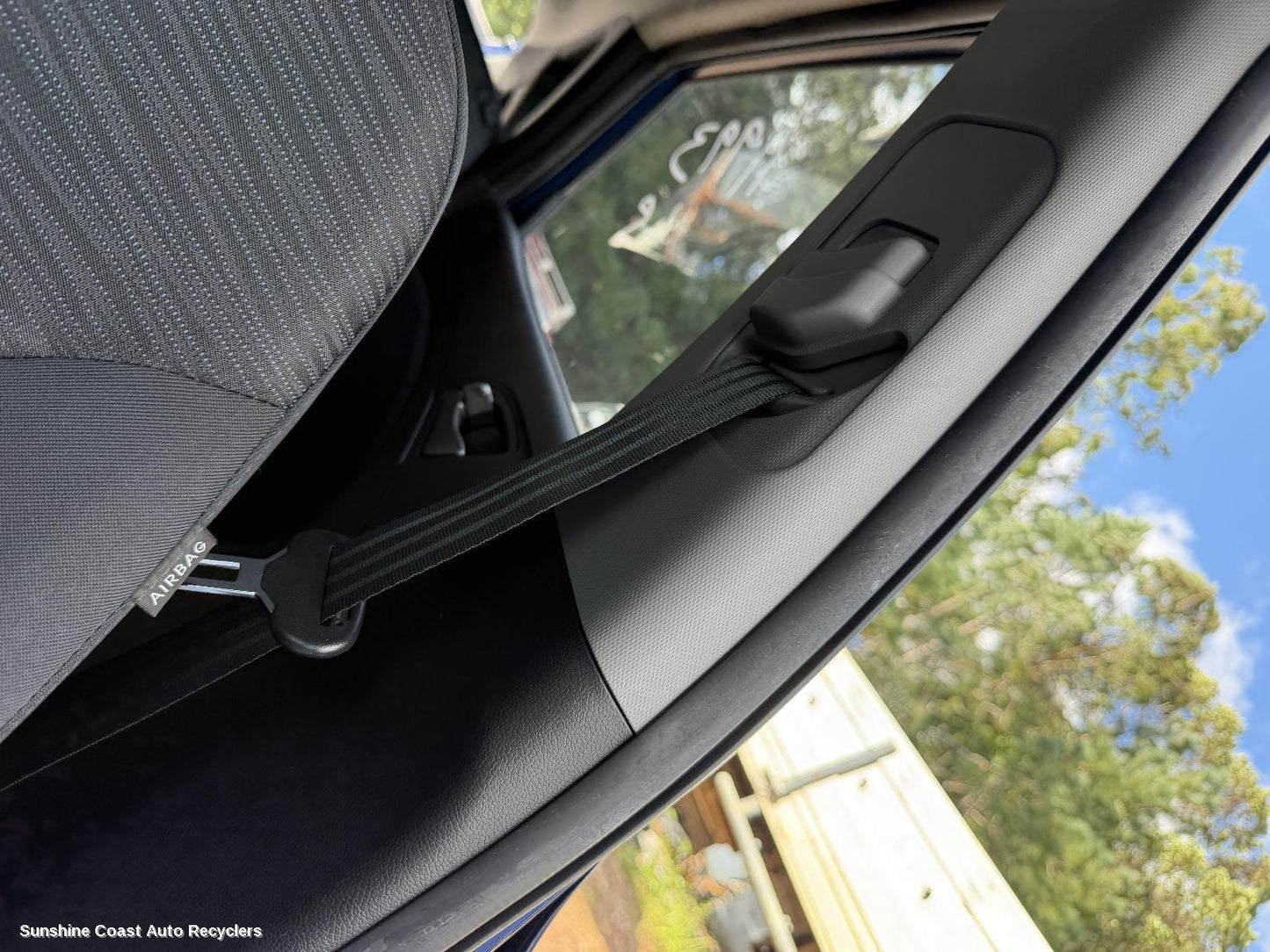 2011-2019 Hyundai Accent Seatbelt Stalk