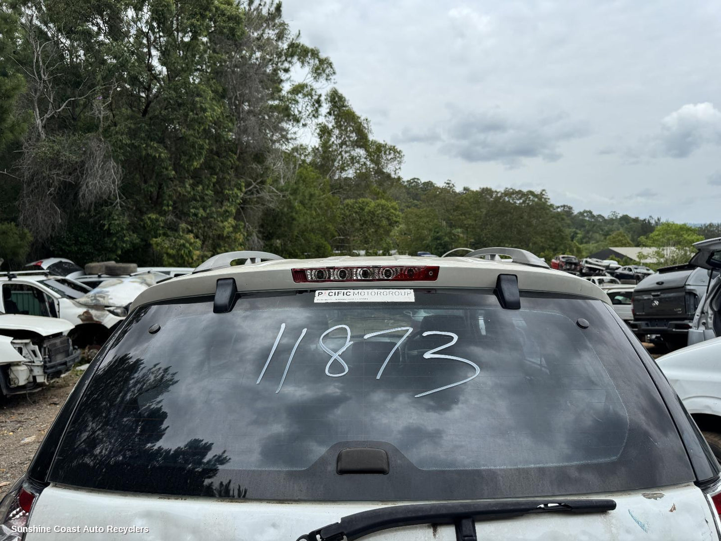 2013 Holden Captiva Rear Tailgate Glass