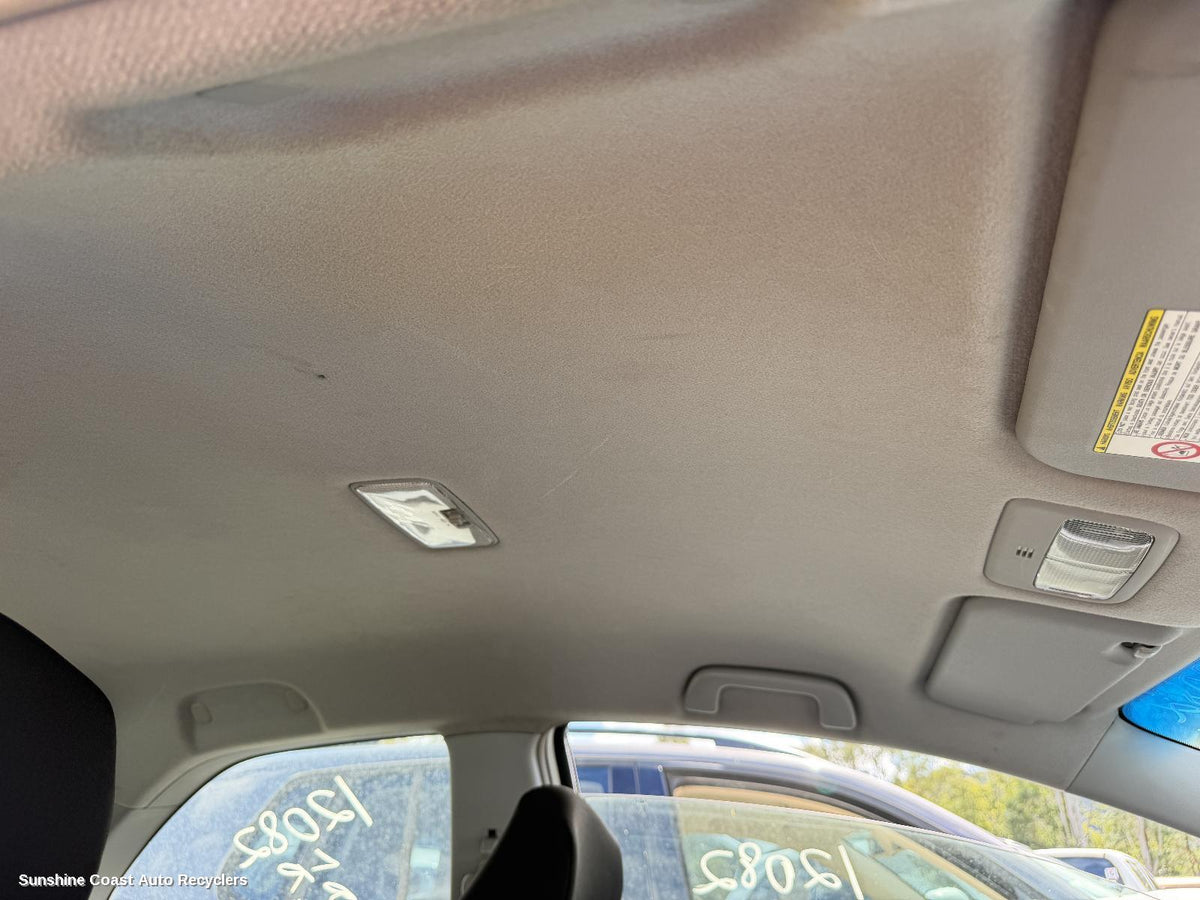 2005-2016 Toyota Yaris Hoodlining