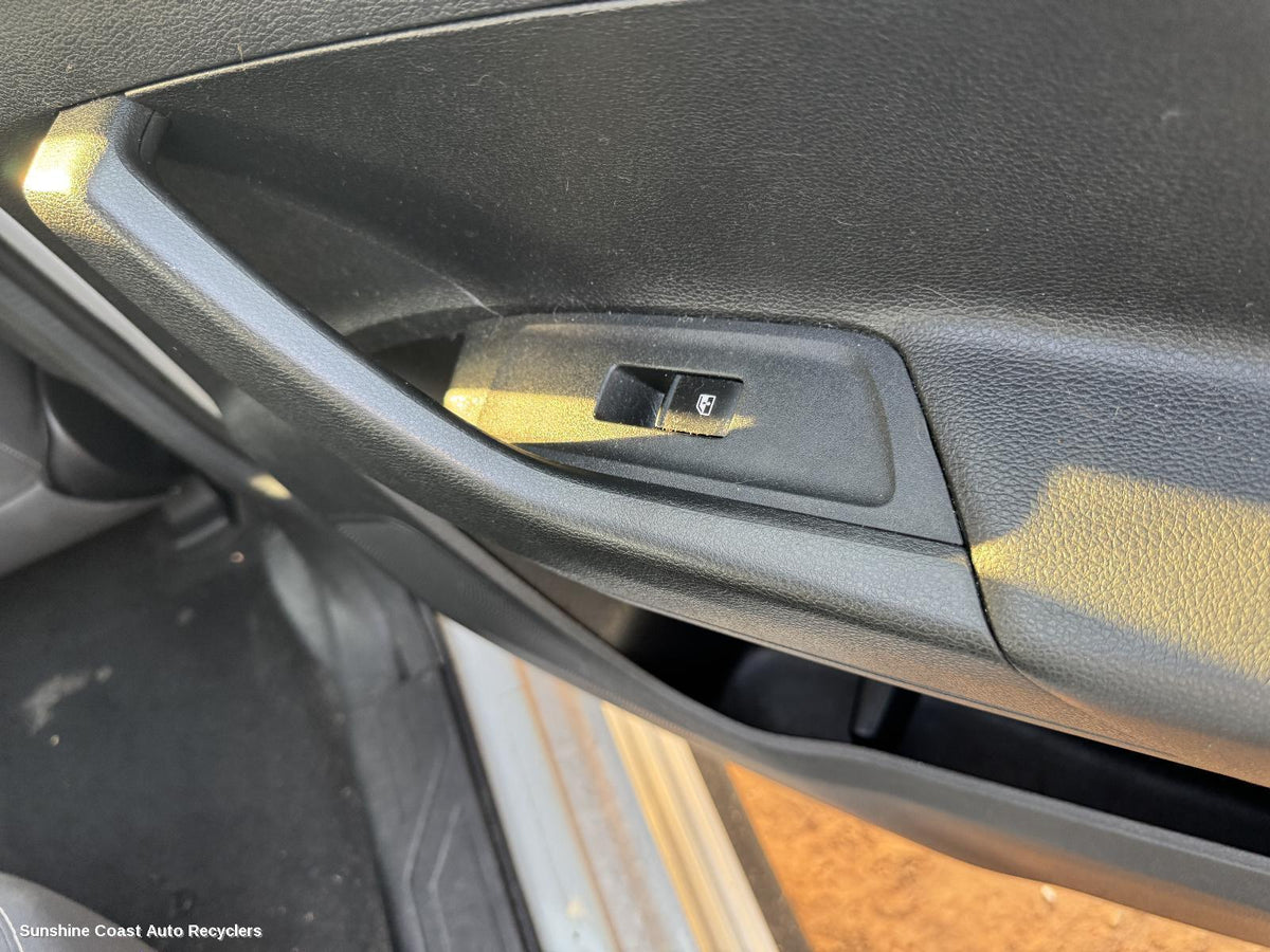2017-2021 Ldv T60 Pwr Dr Wind Switch