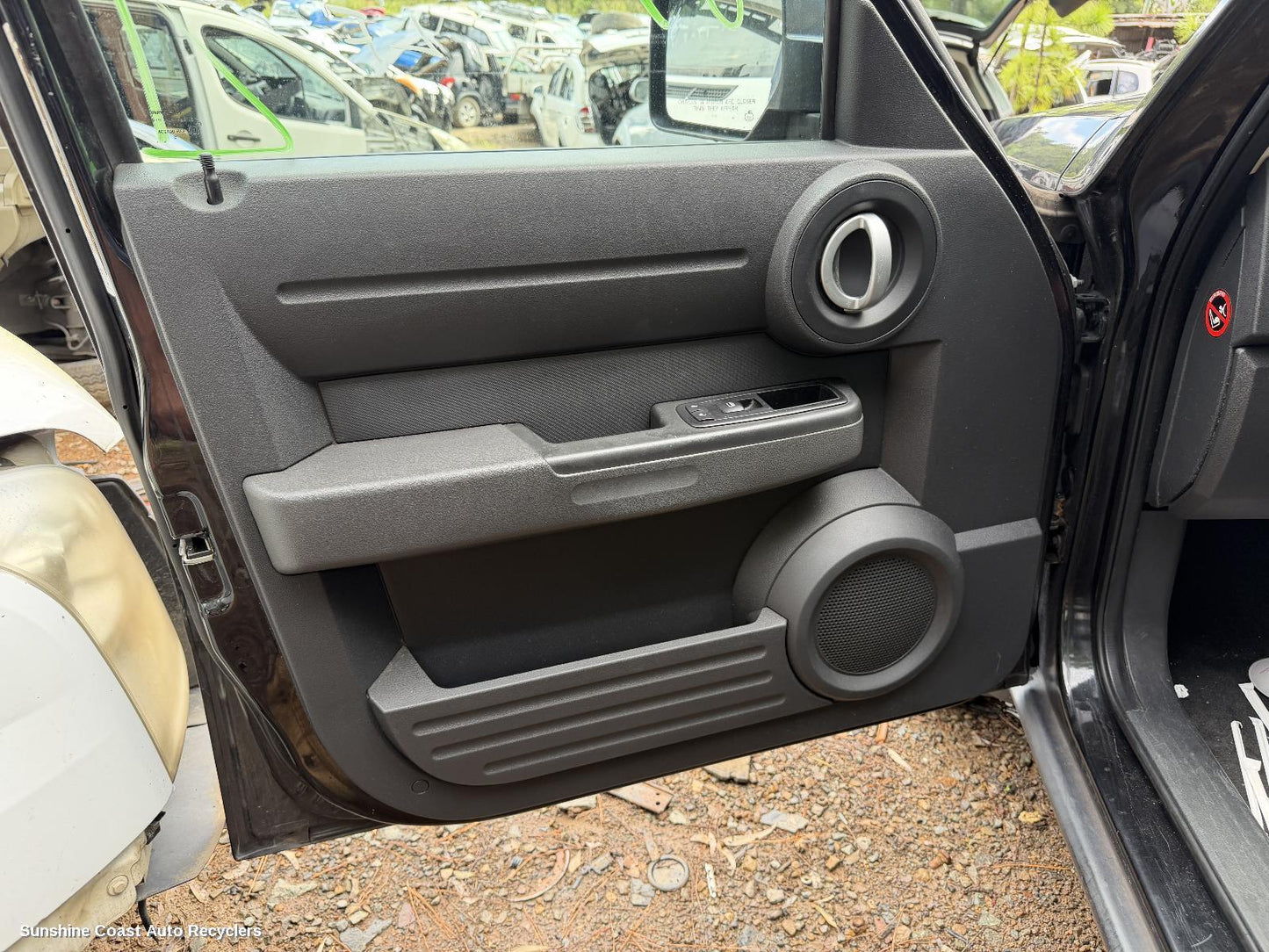 2007-2009 Dodge Nitro Pwr Dr Wind Switch