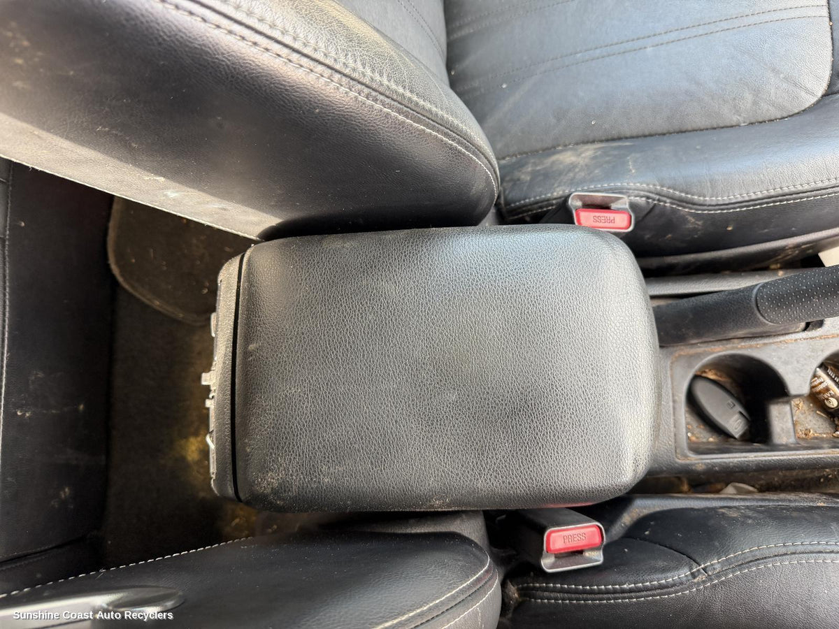2007-2013 Nissan Xtrail Console