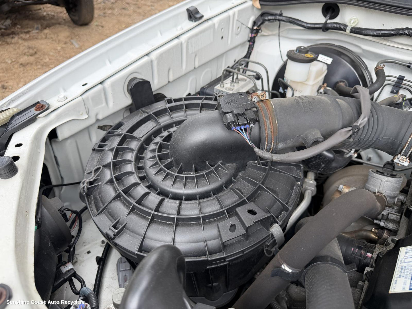 2012 Toyota Hilux Air Cleaner Box