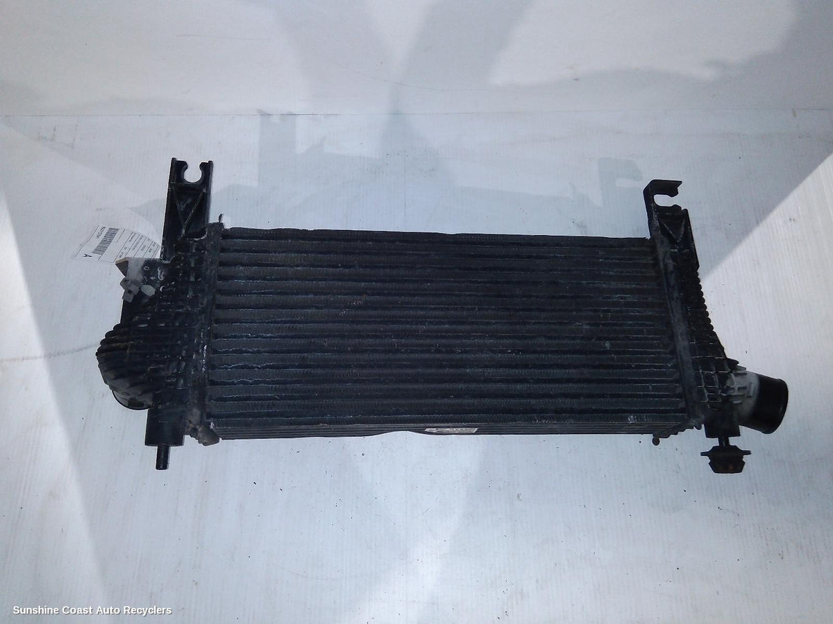 2005-2015 Nissan Navara Intercooler