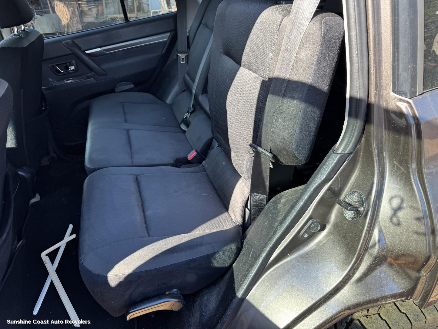 2010 Mitsubishi Pajero 2nd Seat  Rear Seat