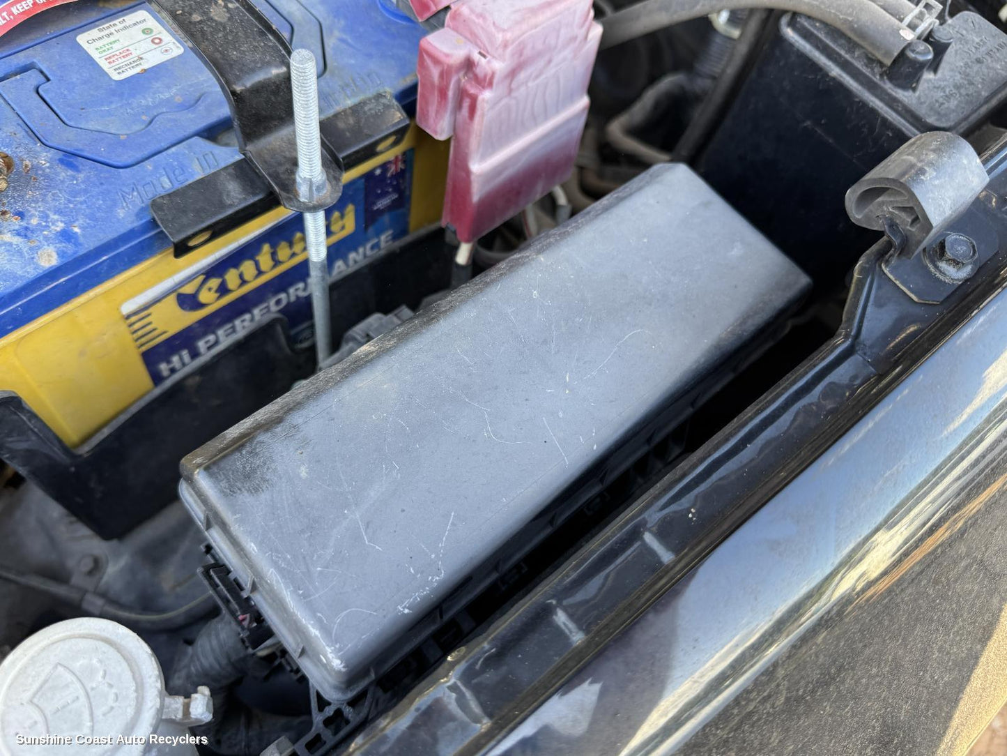 2006-2009 Mitsubishi Triton Fuse Box