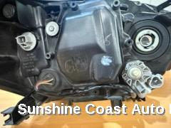 2015-2020 Toyota Hilux Left Headlamp