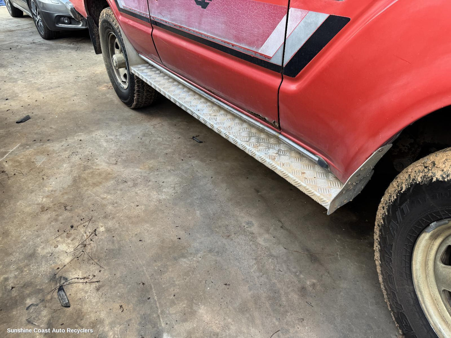 1984 Toyota Landcruiser Side Step Skirt