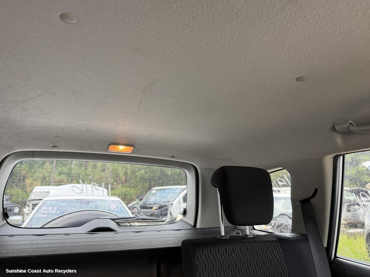 2005-2018 Suzuki Vitara Courtesy Light