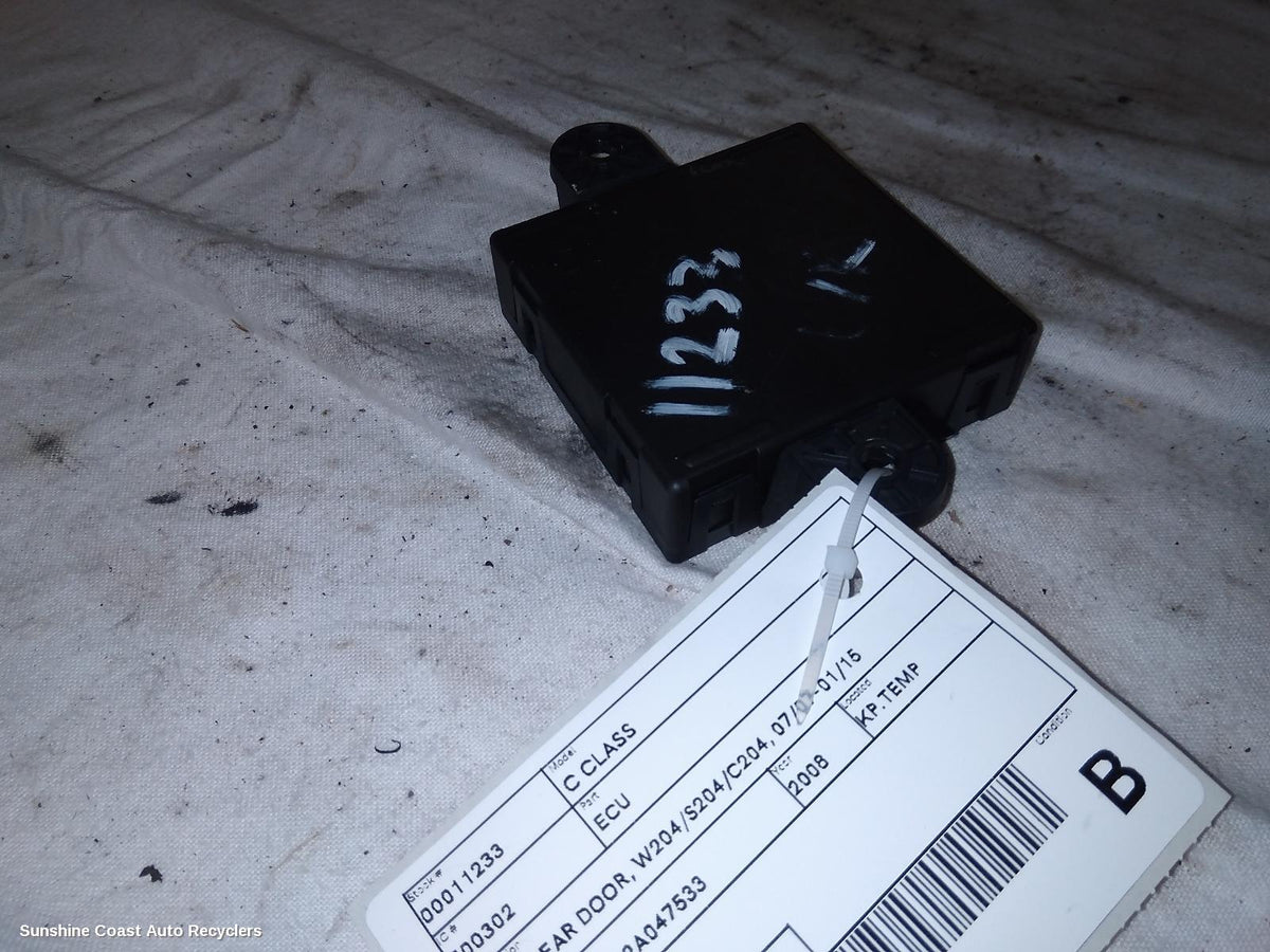 2007-2015 Mercedes C Class Ecu