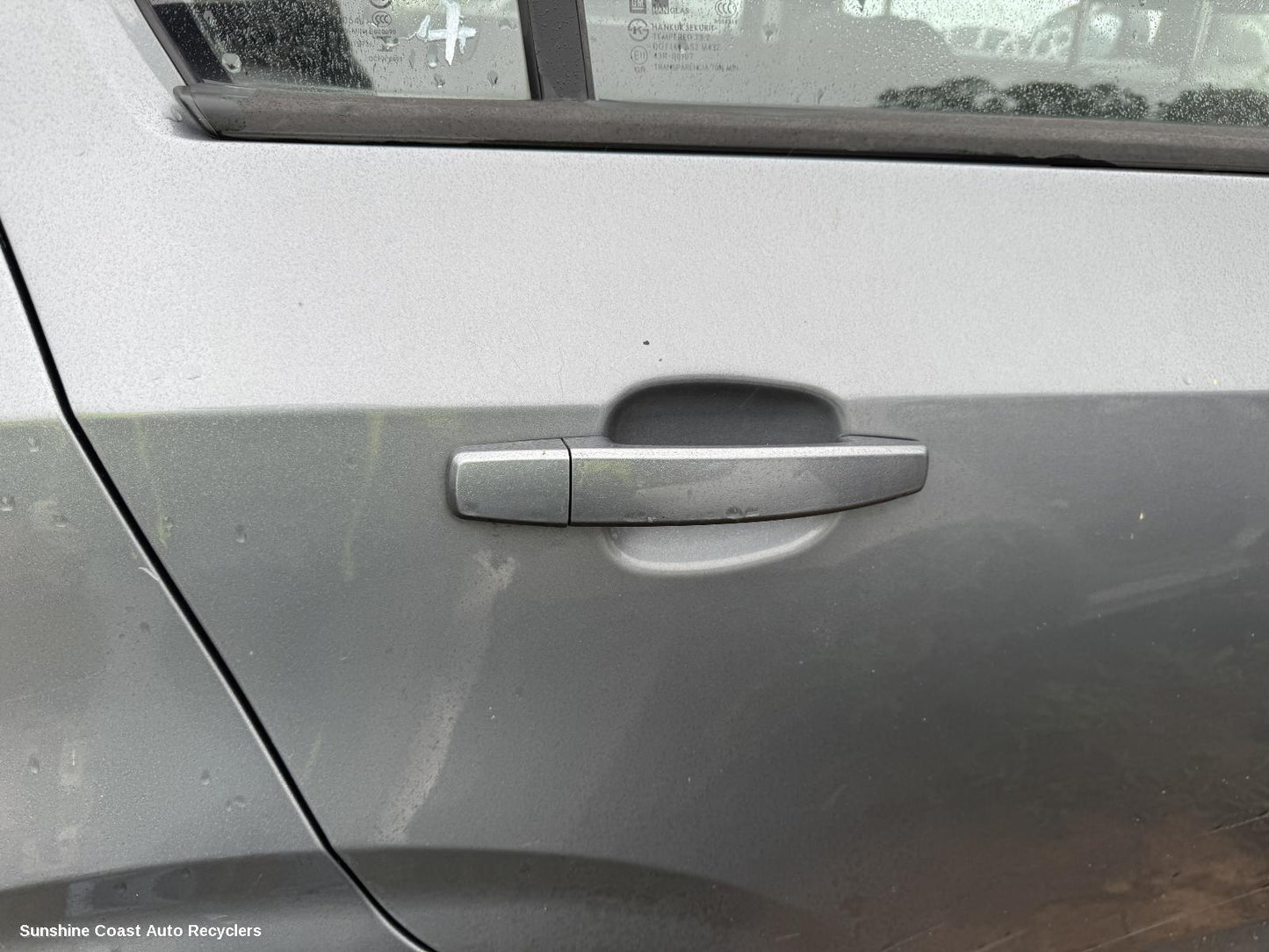 2013 Holden Barina Door Handle