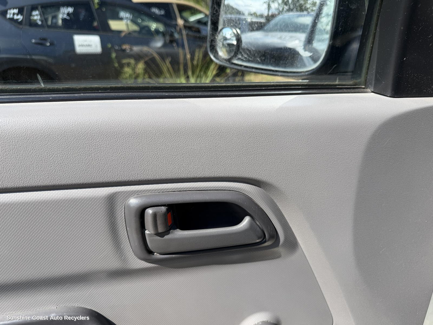 2003-2006 Holden Rodeo Door Handle