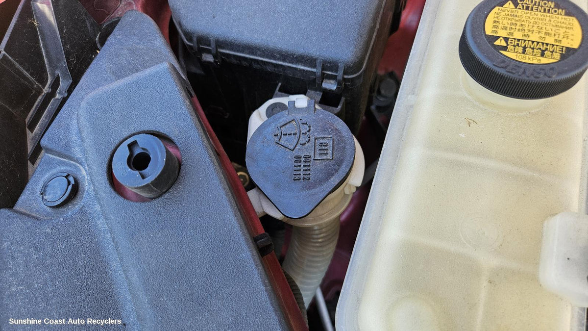 2008-2012 Toyota Rav4 Washer Bottle