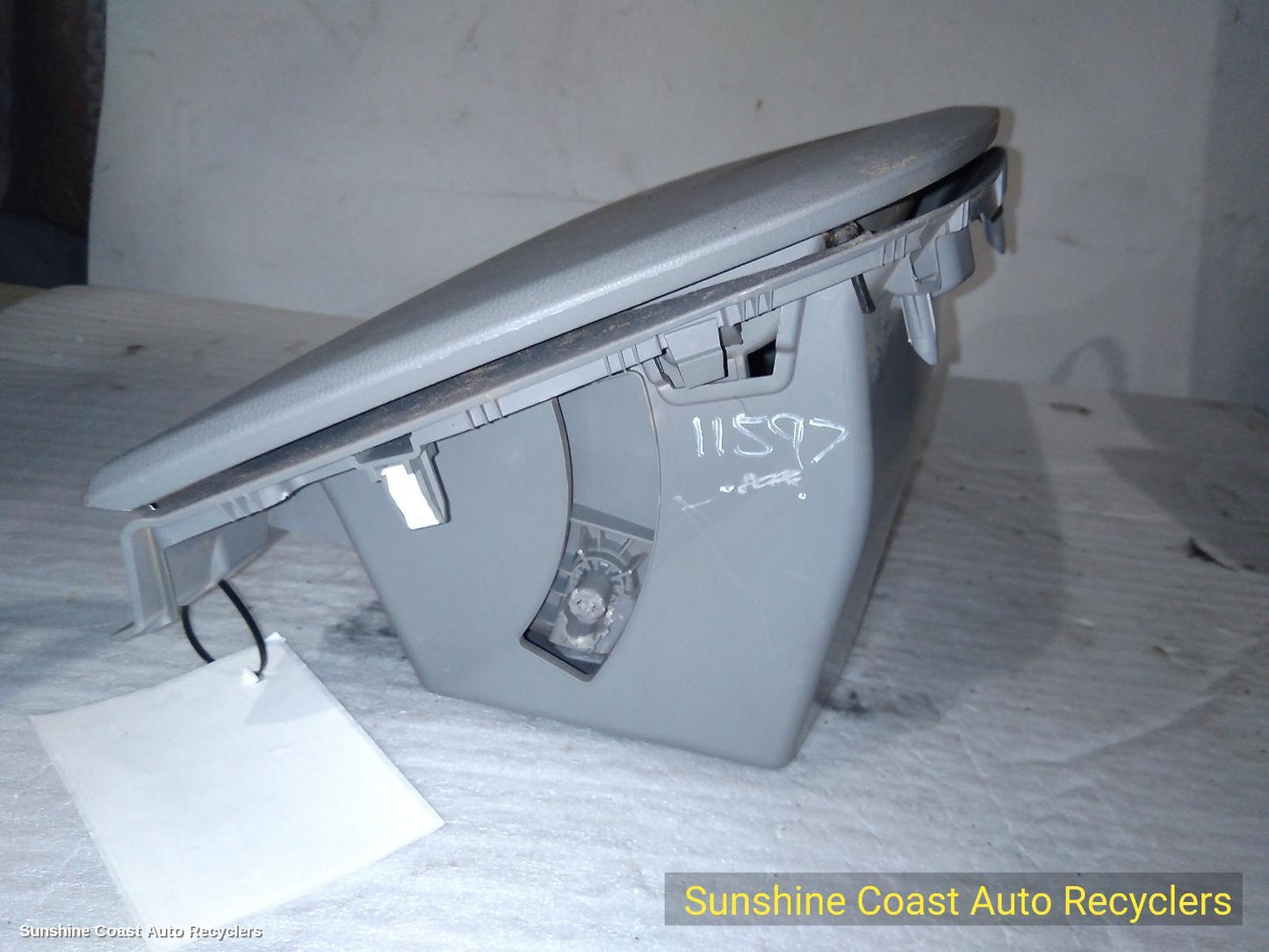 2021 Ldv Deliver 9 Glove Box