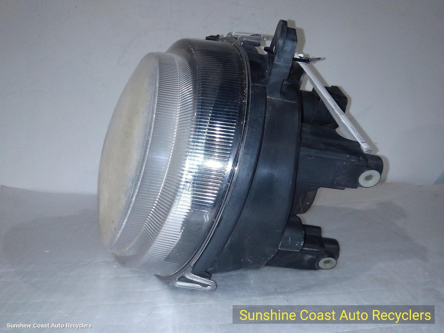 2013 Jeep Patriot Right Headlamp