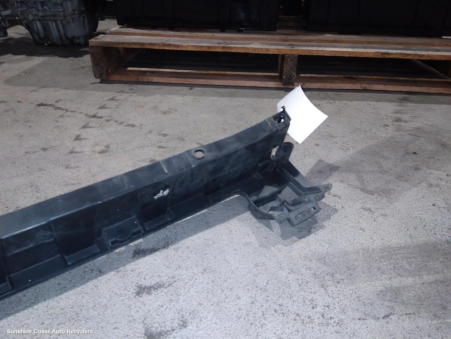 2011 Mercedes Sprinter R Bar Bracket Reinfo