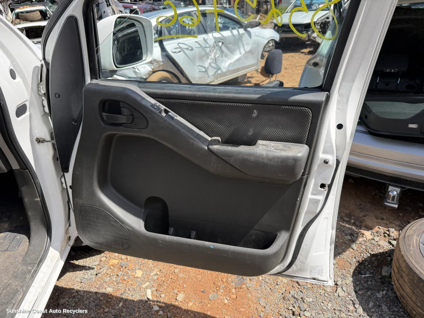 2008-2015 Nissan Navara Door Boot Gate Lock