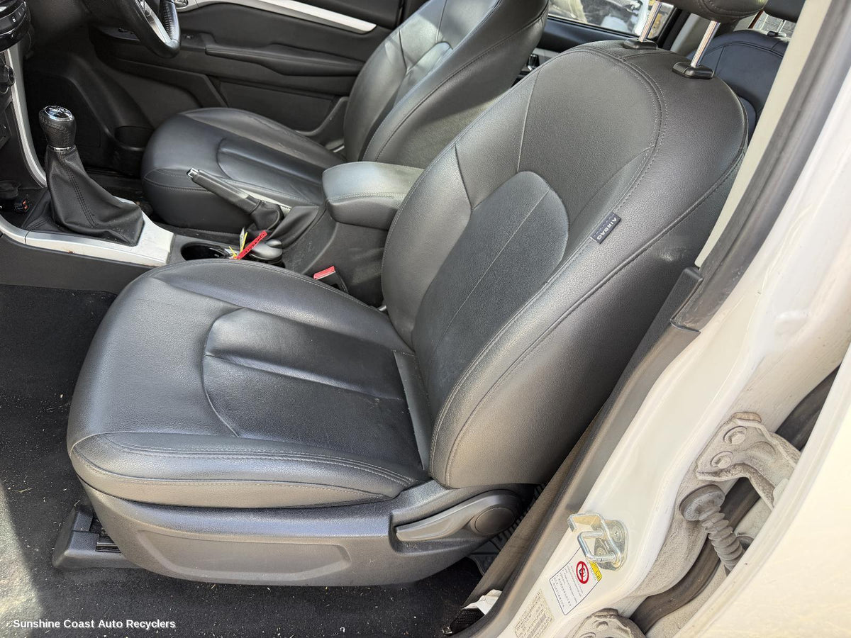 2016-2021 Great Wall Steed Front Seat