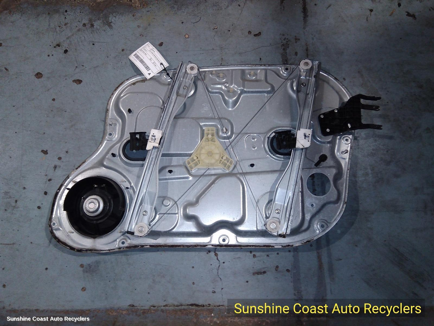 2007 Hyundai Elantra Left Front Window Reg Motor