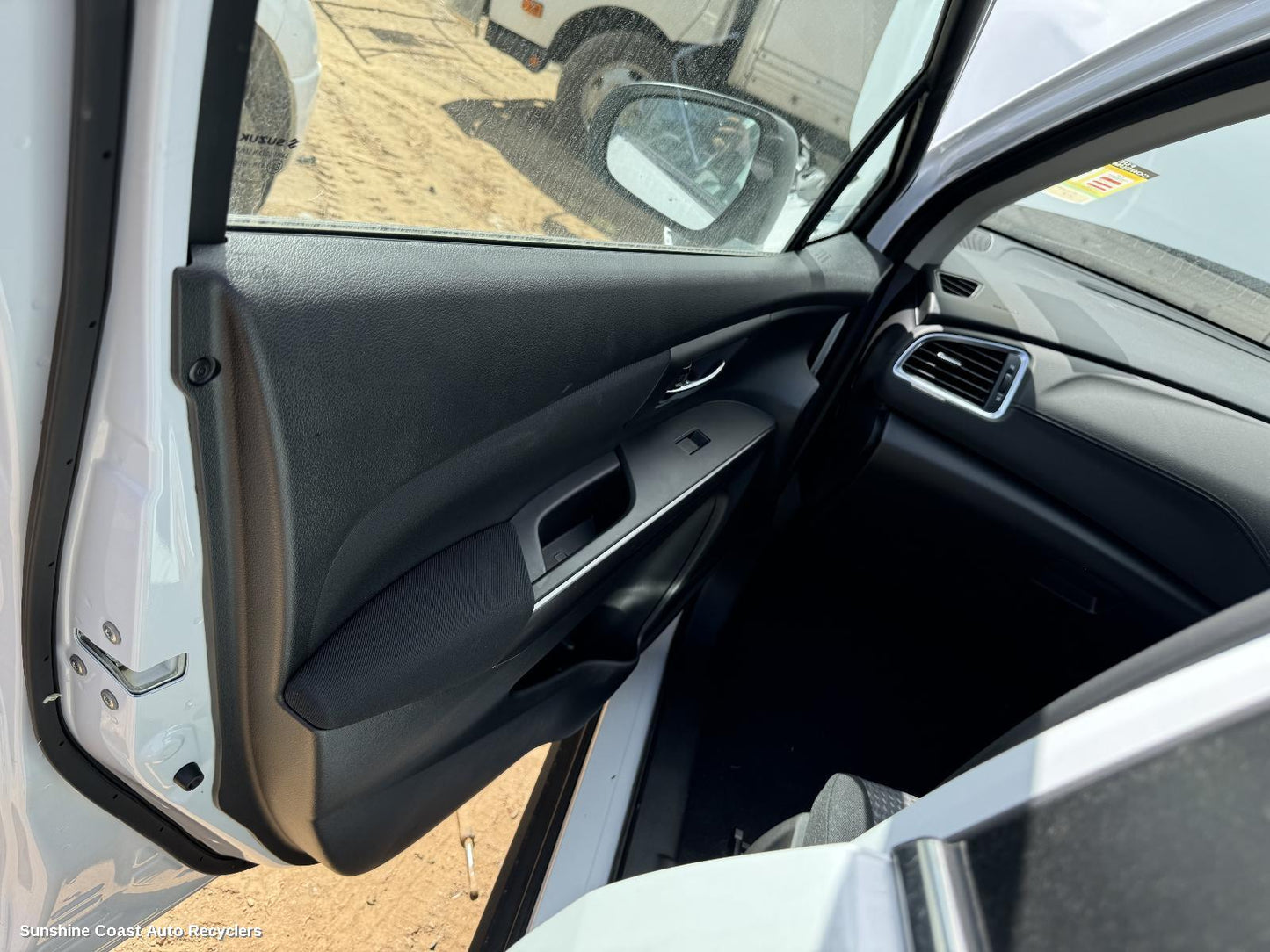 2023 Suzuki S-cross Left Front Window Reg Motor